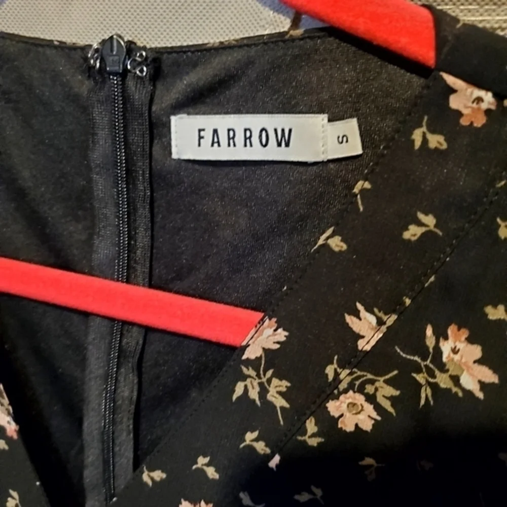 Farrow‎ Black Lined Floral Cocktail Ruching Mini Dress Small NWOT